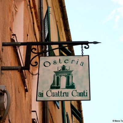Insegna